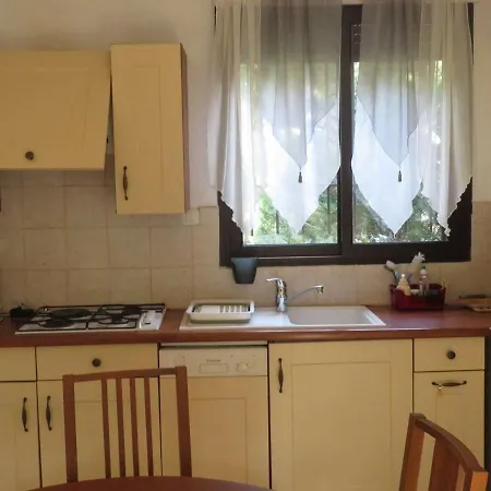 Maison Studio Climatisee Avec Terrasse Et Jardinet, Proche Plage Et Tennis, Animaux Acceptes - Fr-1-610-41 Bormes-les-Mimosas